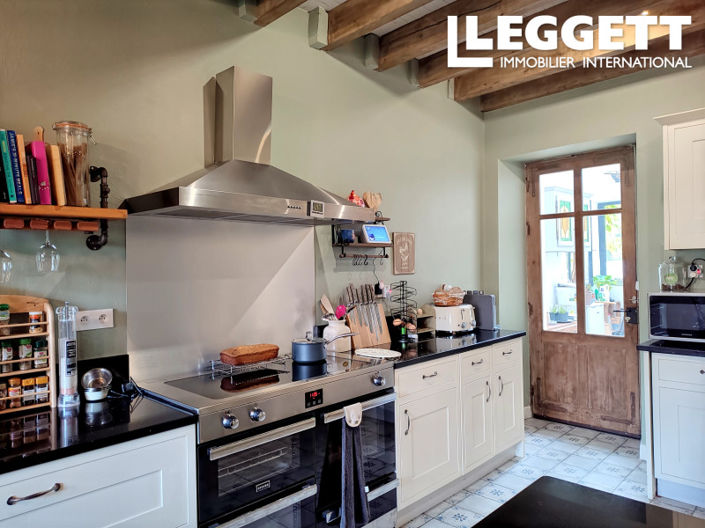 Image No.2-3 Bed House for sale