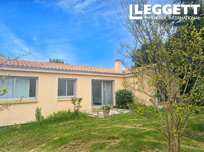 Image No.4-4 Bed House for sale