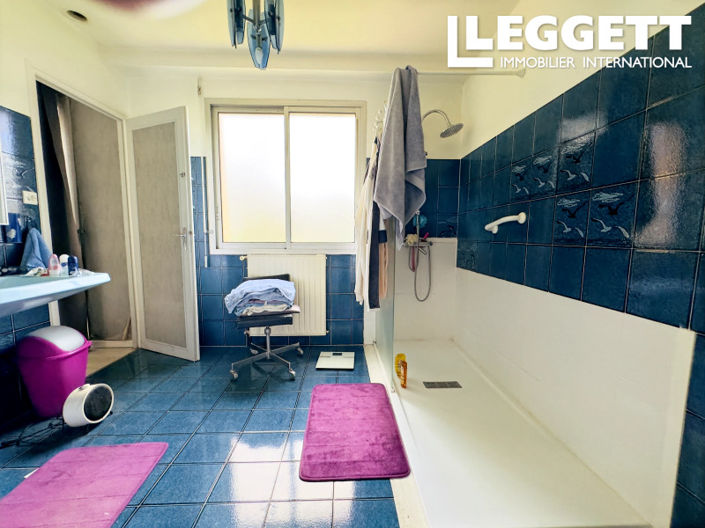 Image No.9-4 Bed House for sale