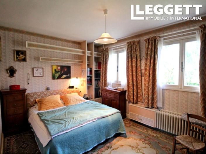 Image No.7-4 Bed House for sale