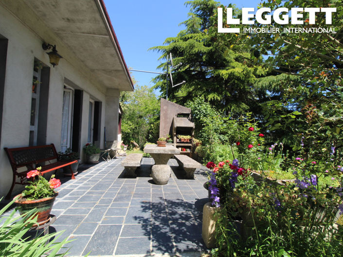 Image No.9-4 Bed House for sale