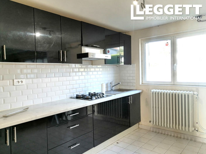 Image No.3-4 Bed House for sale