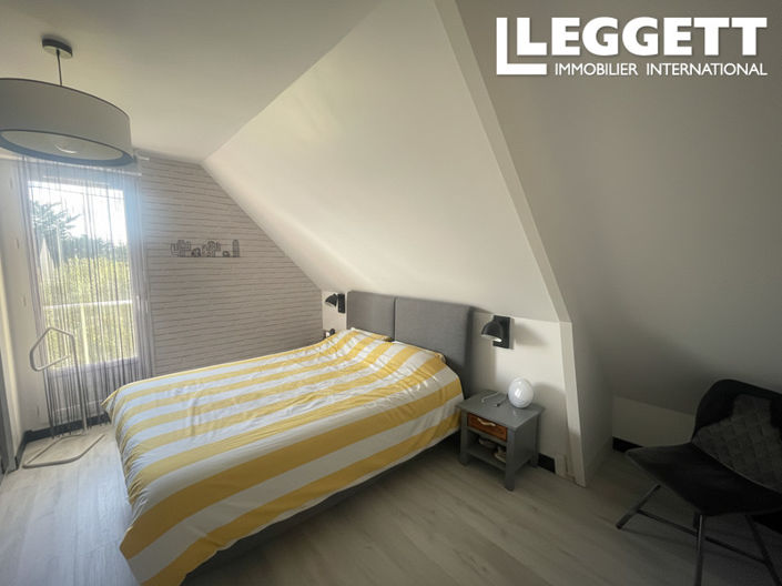 Image No.4-4 Bed House for sale