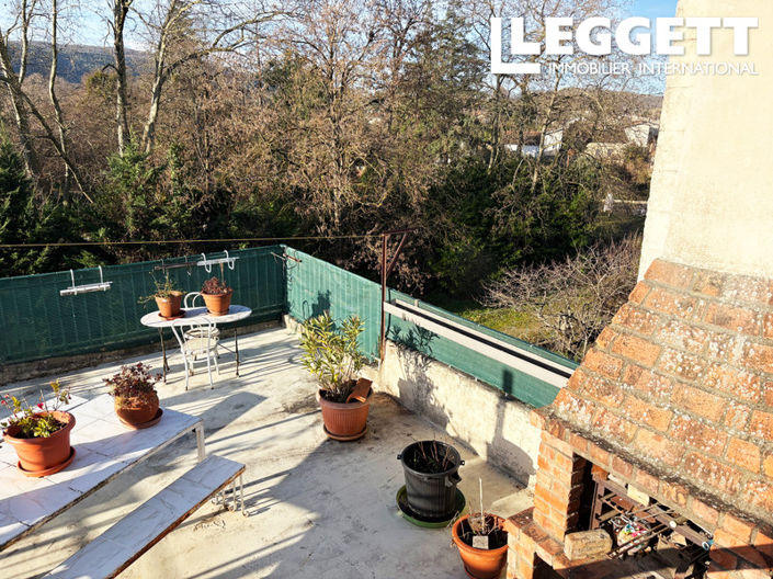 Image No.9-5 Bed House for sale