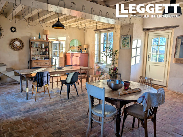 Image No.6-4 Bed House for sale