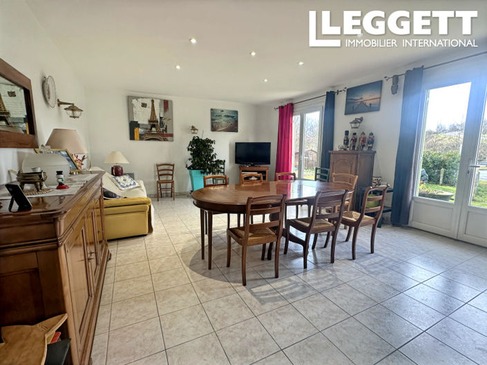 Image No.3-2 Bed House for sale