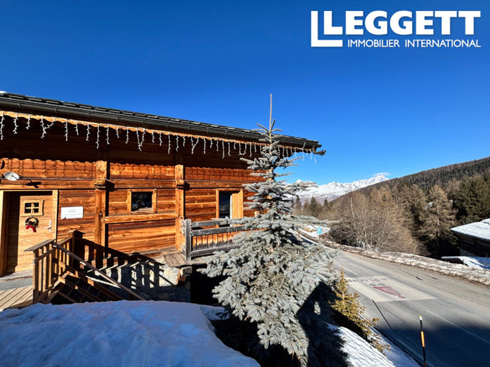 Image No.2-Maison de 5 chambres à vendre à Savoie