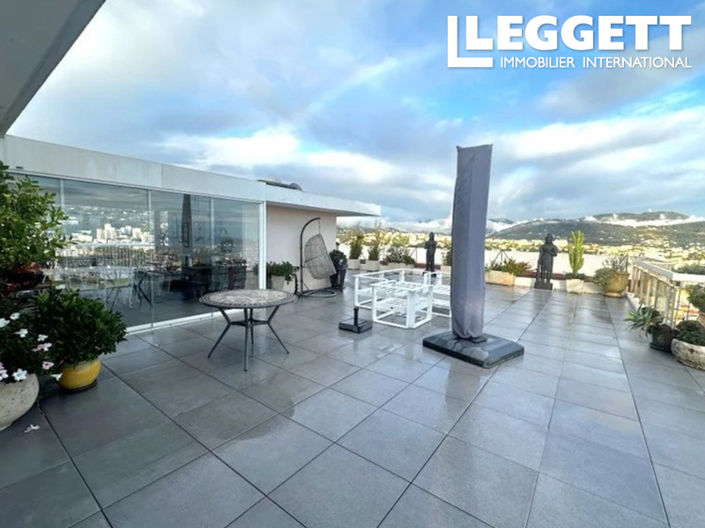Image No.2-Appartement de 4 chambres à vendre à Nice