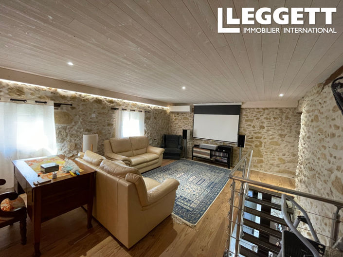 Image No.6-3 Bed House for sale