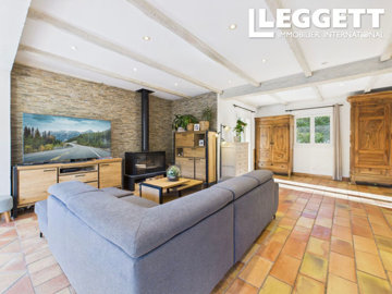 ahr0chm6ly9jzg4uagvzdglhlmltbw8vaw1hz2uvvevom