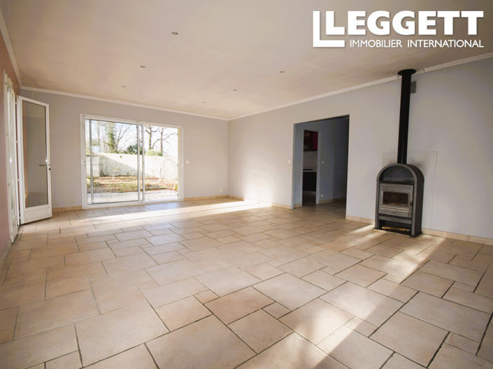 Image No.2-5 Bed House for sale