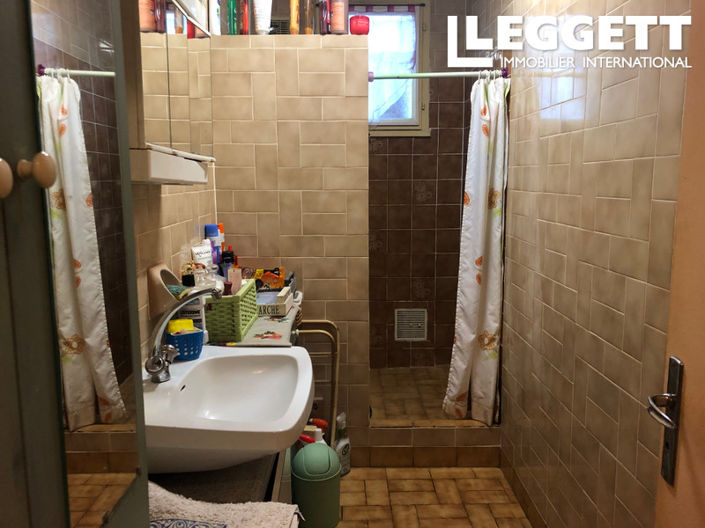 Image No.9-3 Bed House for sale