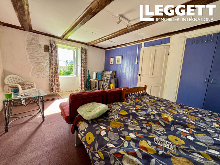 Image No.8-4 Bed House for sale