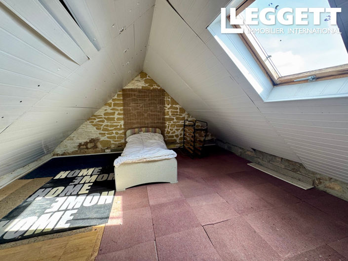 Image No.9-4 Bed House for sale