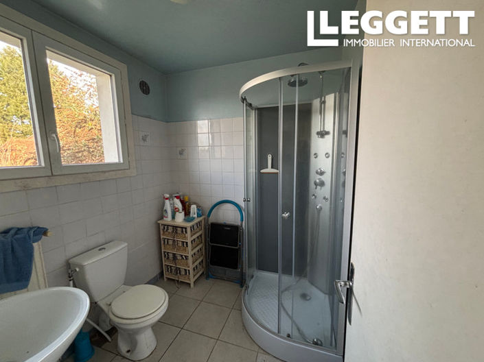 Image No.5-1 Bed House for sale