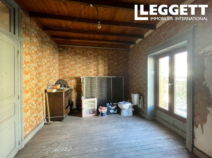 Image No.8-3 Bed House for sale