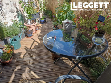 ahr0chm6ly9jzg4uagvzdglhlmltbw8vaw1hz2uvvevom