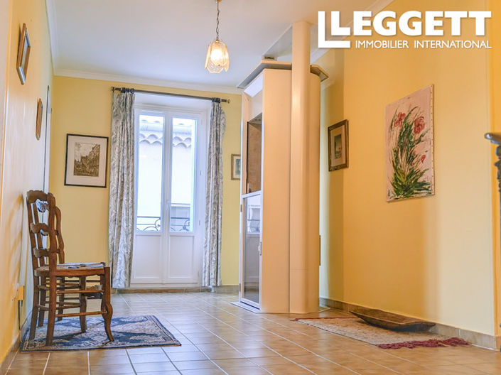 Image No.6-5 Bed House for sale