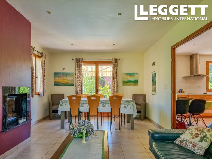 Image No.6-3 Bed House for sale