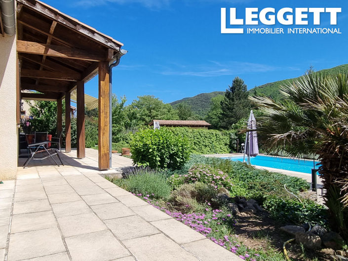 Image No.8-3 Bed House for sale