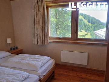 ahr0chm6ly9jzg4uagvzdglhlmltbw8vaw1hz2uvvevom