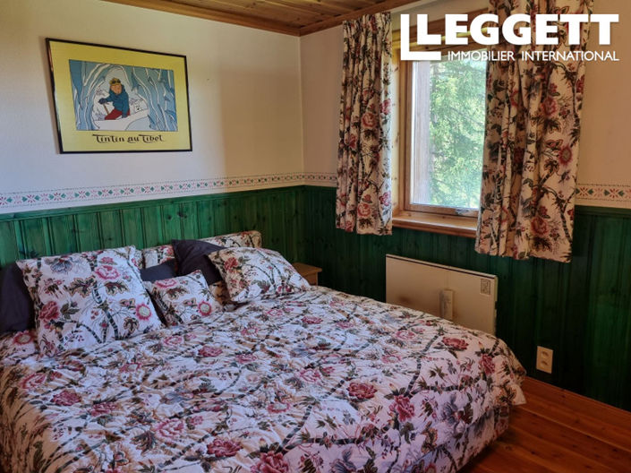 Image No.7-6 Bed House for sale