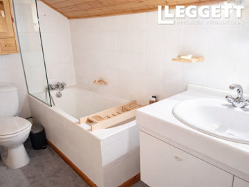 ahr0chm6ly9jzg4uagvzdglhlmltbw8vaw1hz2uvvevom