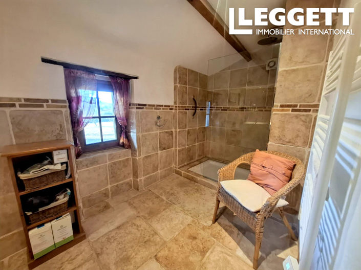 Image No.8-4 Bed House for sale