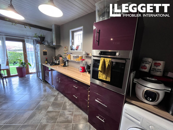 Image No.5-3 Bed House for sale