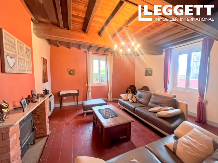 Image No.3-2 Bed House for sale