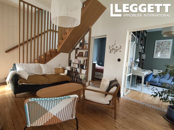 Image No.2-4 Bed House for sale