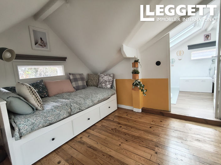 Image No.7-4 Bed House for sale