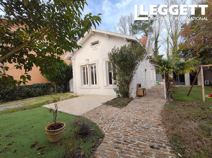 Image No.9-4 Bed House for sale