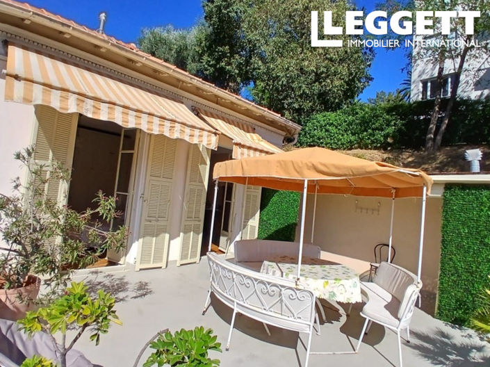 Image No.2-4 Bed House for sale