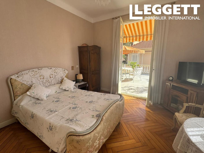 Image No.7-4 Bed House for sale