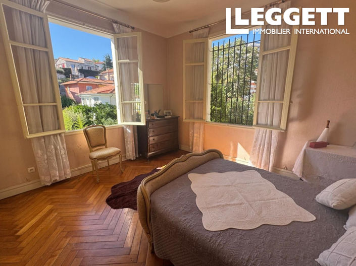 Image No.8-4 Bed House for sale