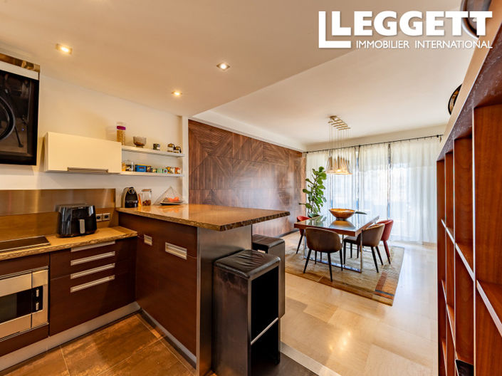 Image No.5-2 Bed Apartment for sale