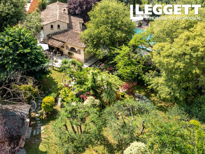 Image No.10-3 Bed House for sale