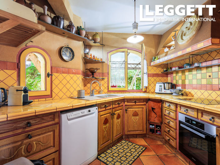 Image No.5-3 Bed House for sale