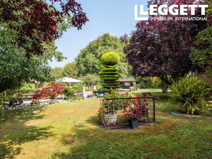 Image No.8-3 Bed House for sale