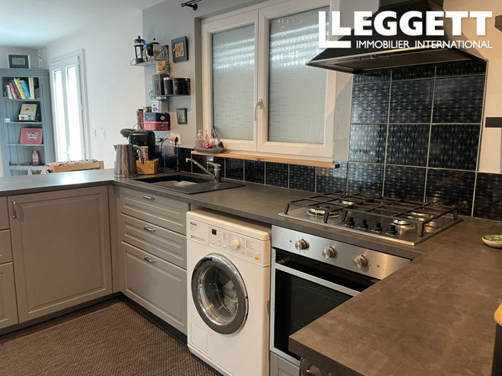 Image No.3-3 Bed House for sale