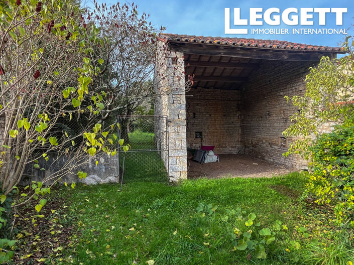 Image No.8-2 Bed House for sale