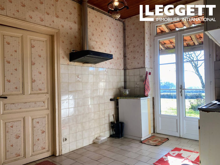 Image No.6-3 Bed House for sale