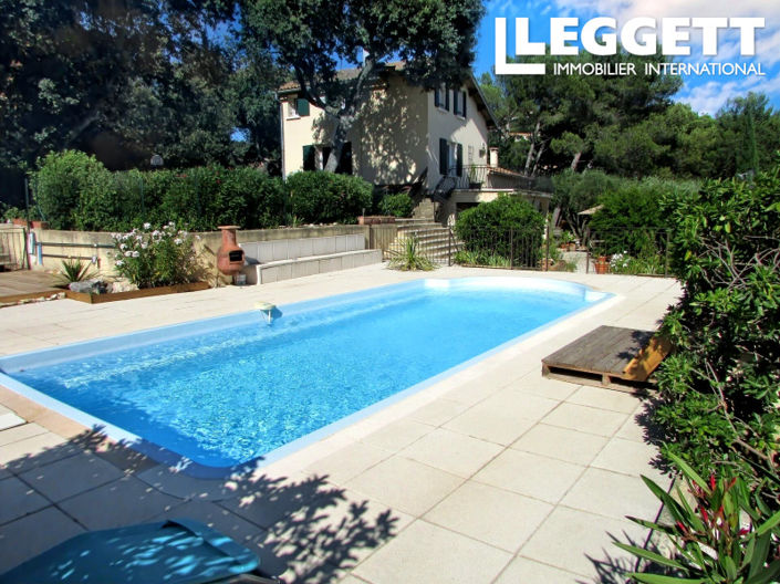 Image No.2-5 Bed House for sale