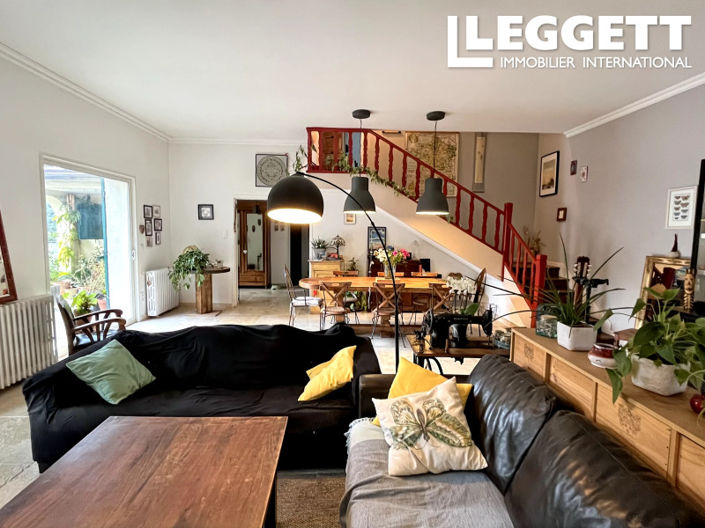 Image No.3-5 Bed House for sale