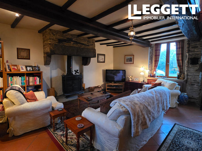 Image No.3-2 Bed House for sale