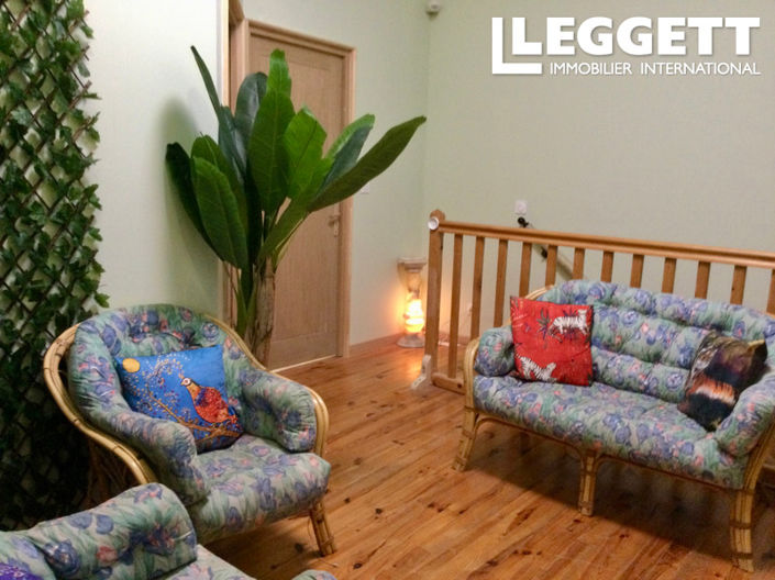 Image No.7-4 Bed House for sale