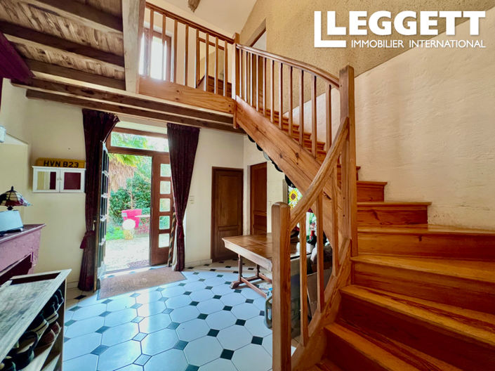 Image No.10-4 Bed House for sale