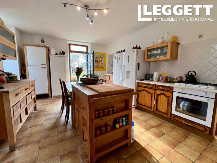 Image No.5-4 Bed House for sale