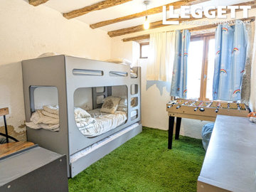 ahr0chm6ly9jzg4uagvzdglhlmltbw8vaw1hz2uvvevom